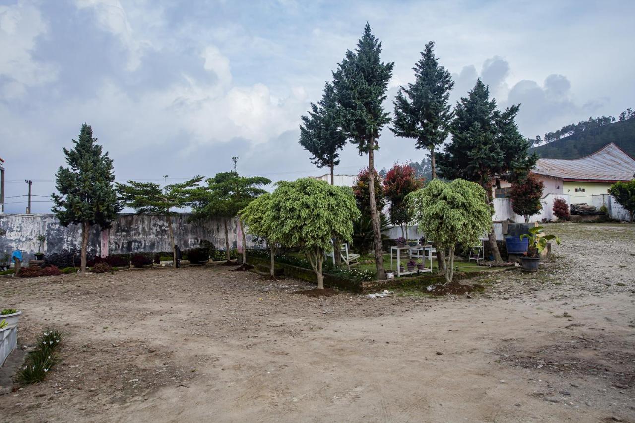 Spot On 2824 Hotel Permata Tongging Exterior foto